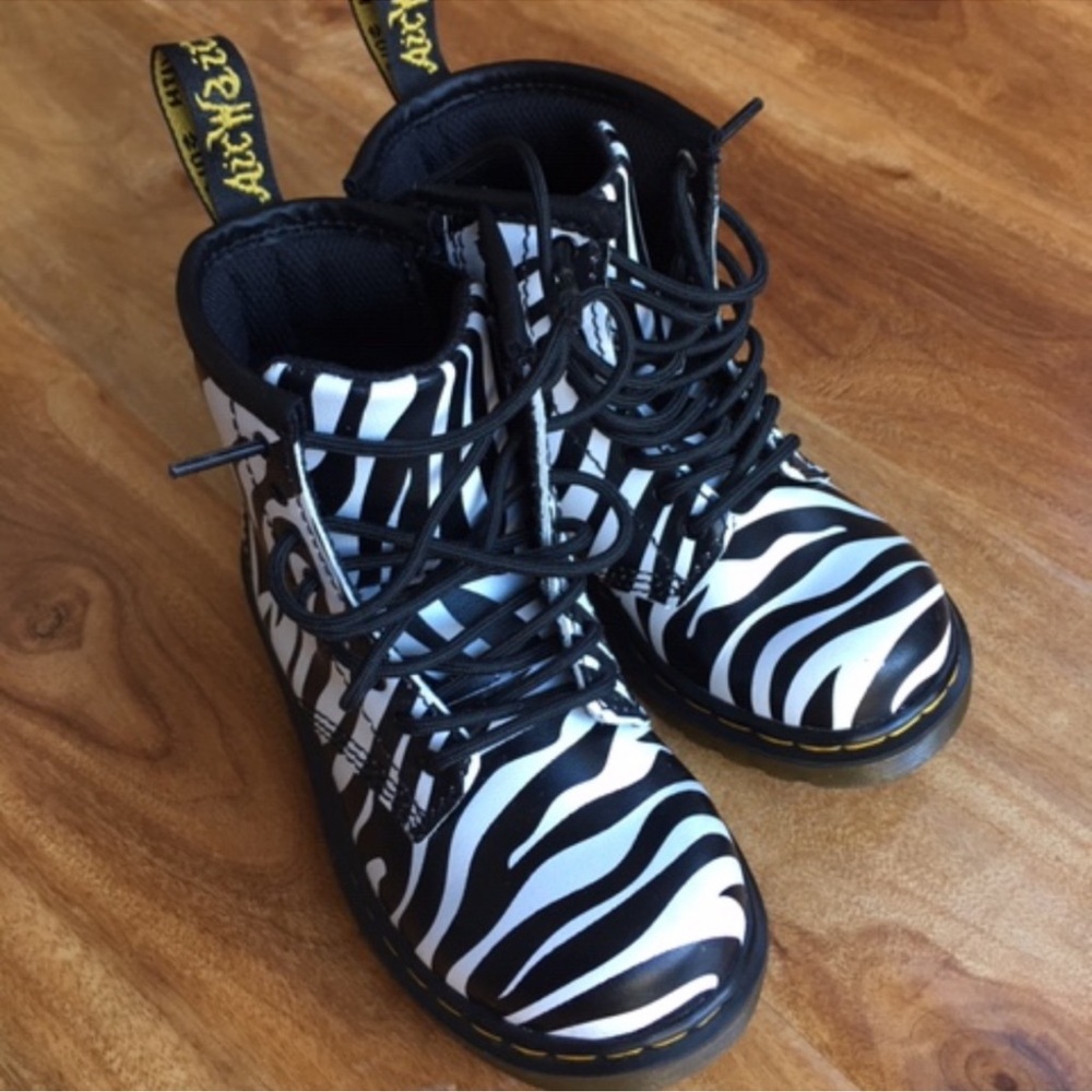 Dr Martens Blue Glitter Lace up side zip boots